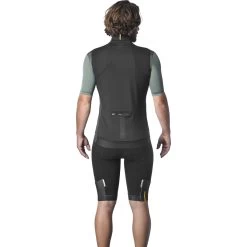Mavic Mistral Vest - Black -Mavic Bike Deals Store 359214 03 d 772948